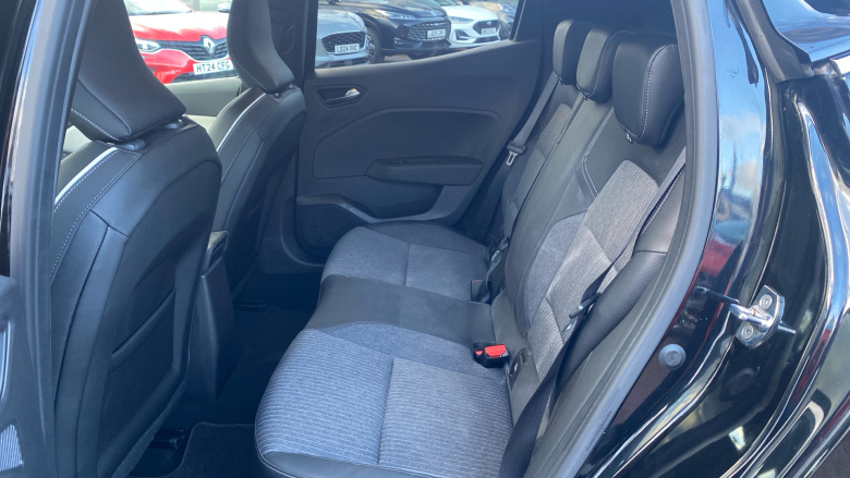 Renault Clio 1.6 E-TECH full hybrid 145 Techno 5dr Auto Hybrid Hatchback